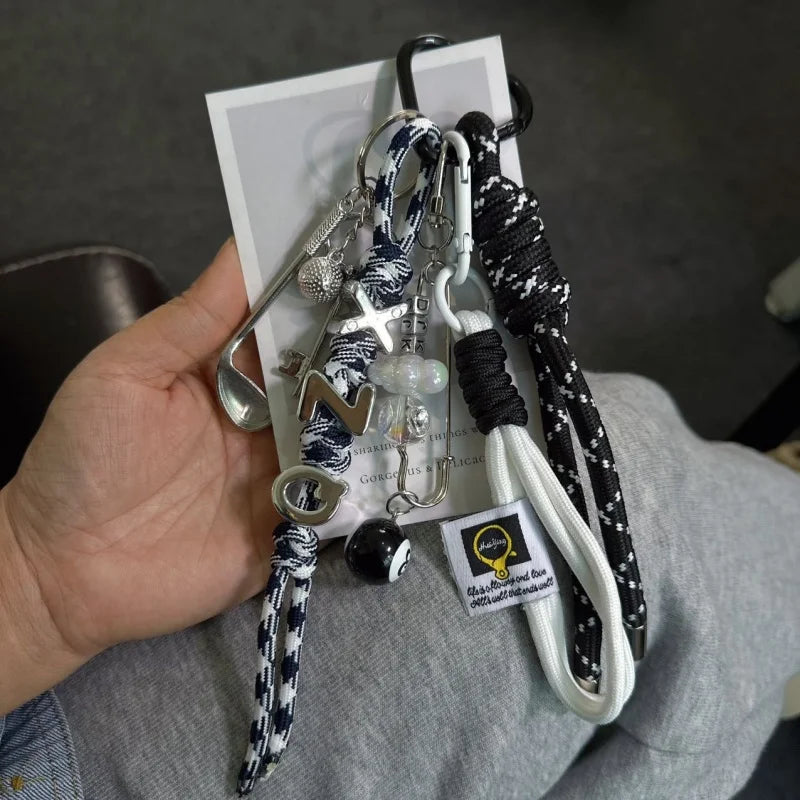 Porte-Clés Tressé Élégant
